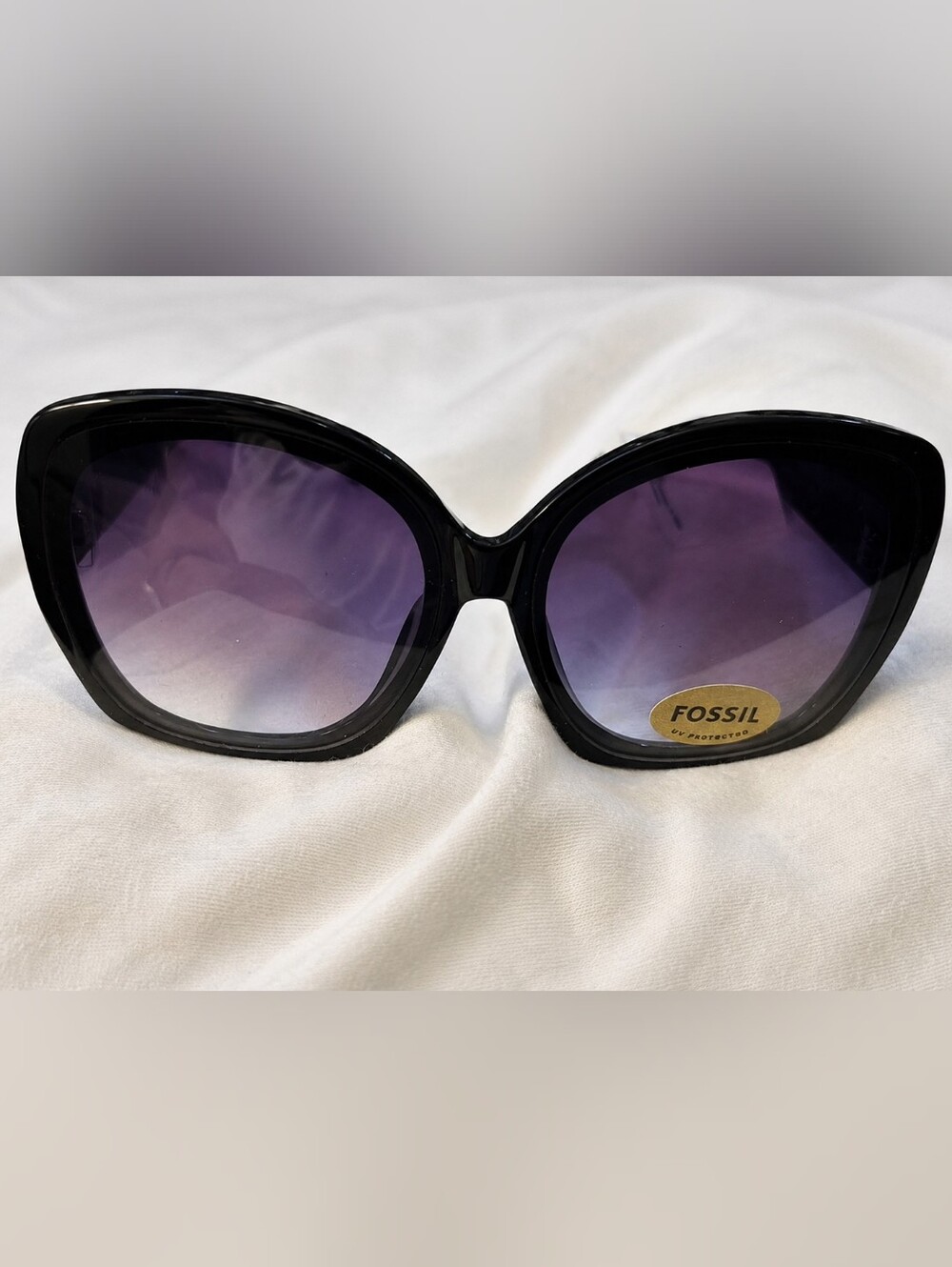 NEW OLD STOCK / NWT Fossil Sunglasses